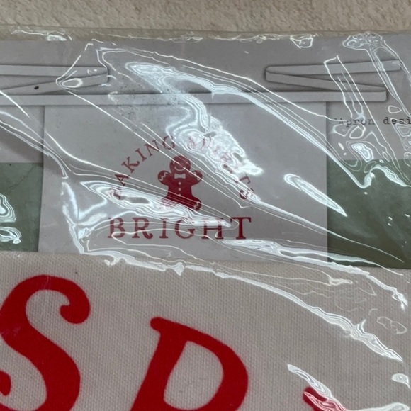 Gingerbread Man Apron with Red Print - Picture 2 of 5